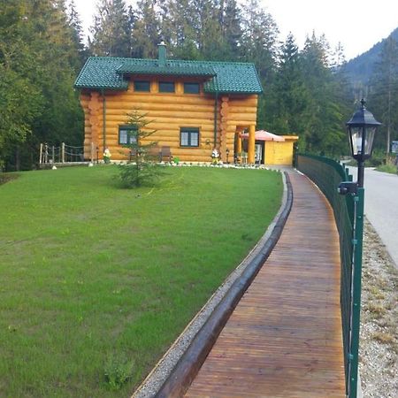 Ferienwohnungen Blockhaus - Zwergenhaeusl Grünau im Almtal Exterior foto